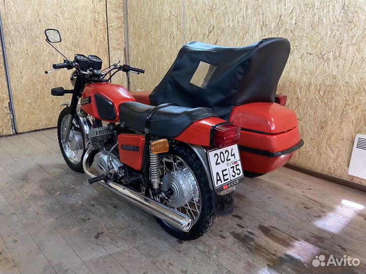 Мотоцикл иж Юпитер 5 (6,114-01)