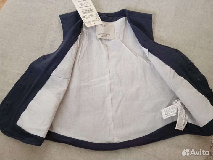 Жилет новый 110 размер для мальчика 4-5 лет