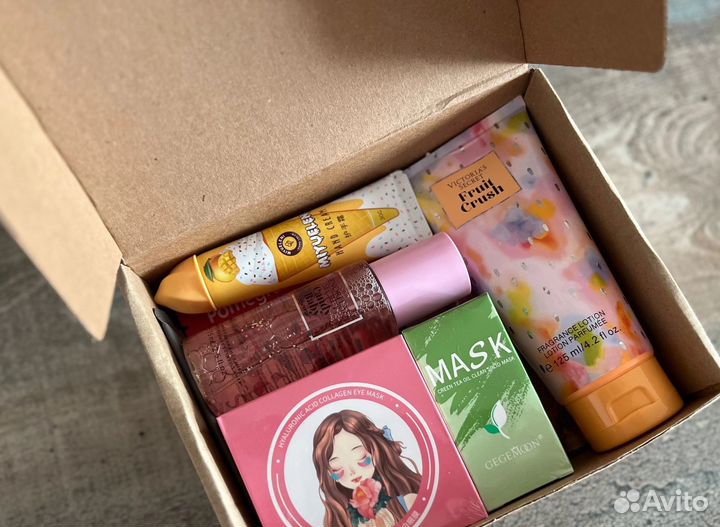 Подарочный набор Beauty box с косметикой