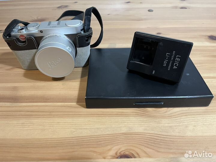 Фотоаппарат Leica X (Typ113)