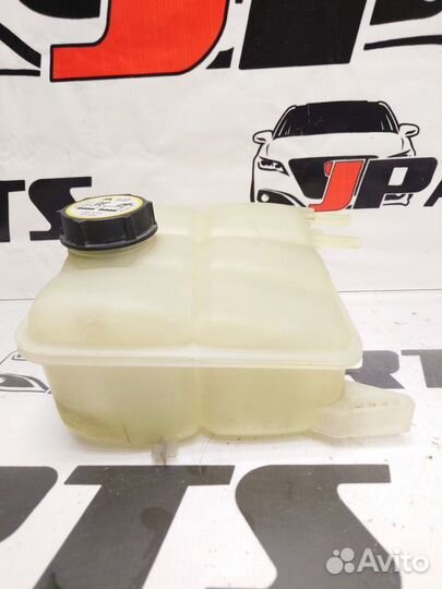 Бачок расширительный Mazda 3 BK