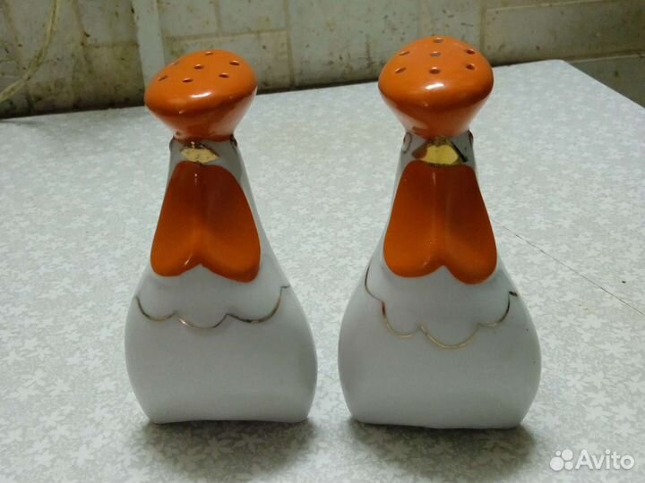 Солонки фарфоровые из СССР