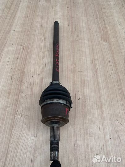 Привод передний левый Fiat Grande Punto 1.4