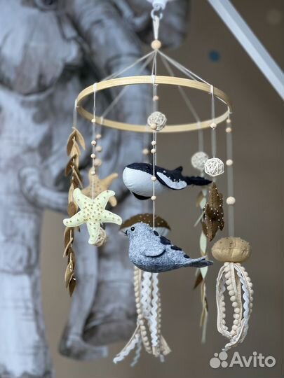 Мобиль в кроватку новый