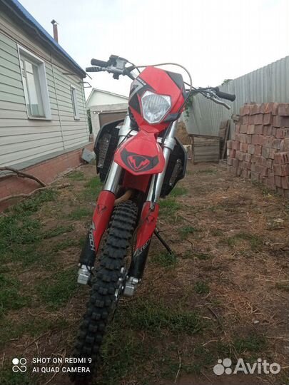 Продам кросовый мотоцикл