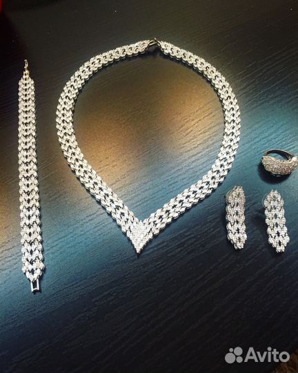 Колье,серьги,браслет, кольцо (набор)