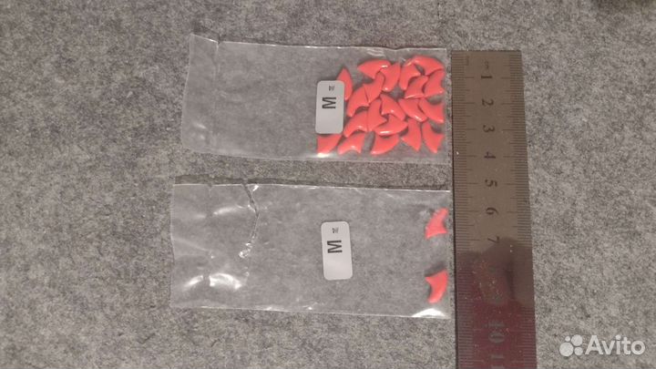 Наклейки на когти