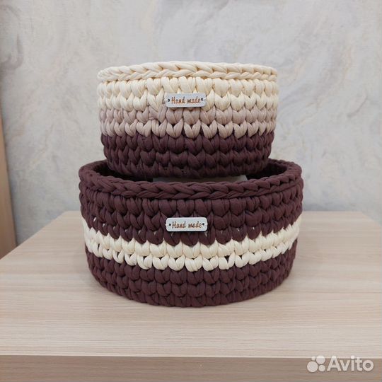 Набор вязаных корзинок для хранения