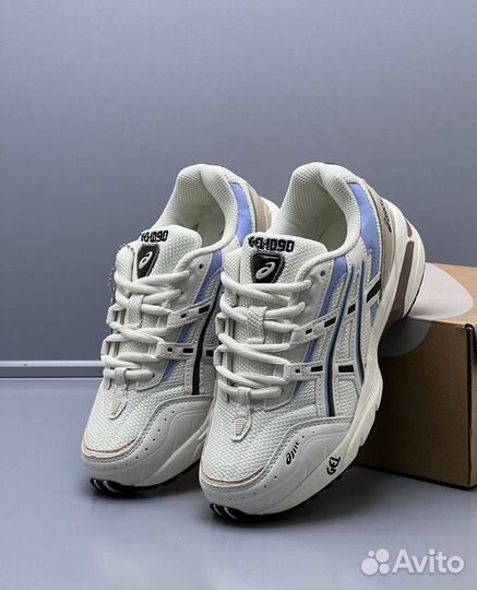 Кроссовки женские Asics (36-41 размеры)