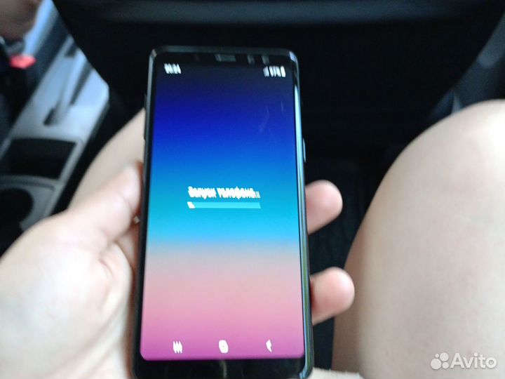 Samsung Galaxy A8 (2018), 4/32 ГБ