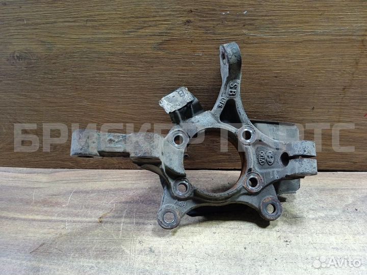 Кулак поворотный прав Киа Сид 2