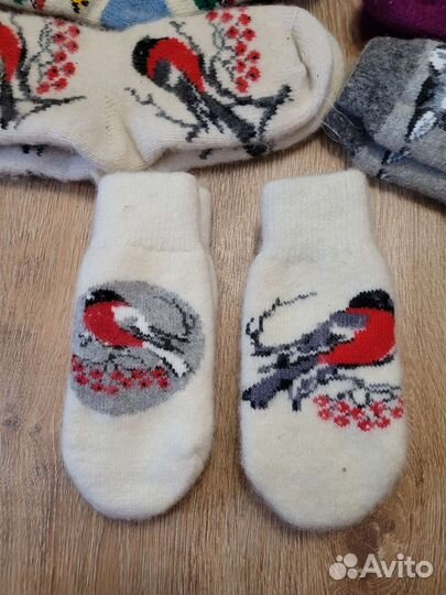 Носки и варежки шерстяные вязаные