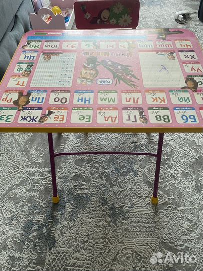 Детский стол и стул