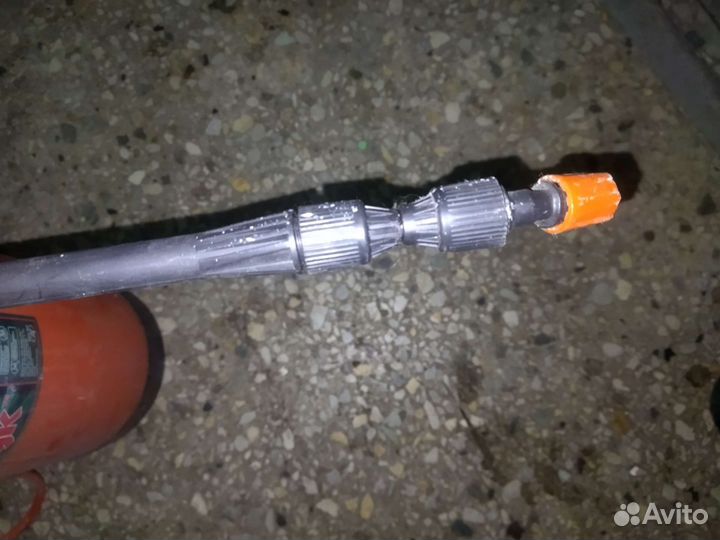 Баллон опрыскиватель жук