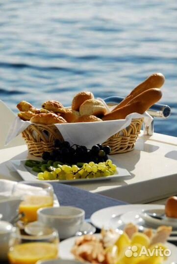 Морские прогулки, Ялта парус, Парусная яхта