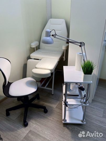 Рабочее место мастера Маникюра