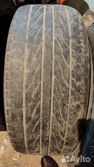 Maxxis MA-Z4S Victra 285/45 R22