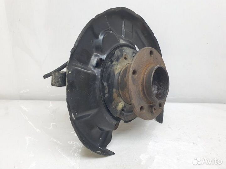 Кулак поворотный задний левый Bmw 3-Series F30 2.0