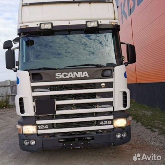 Pазбираем грузовик Scania 4 series 1996-2005