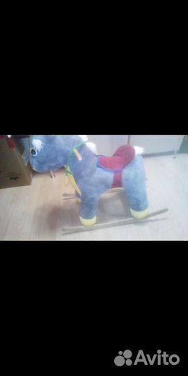 Игрушка лошадка качалка