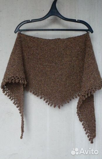 Косынка-шаль-бактус вязаная