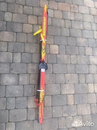 Беговые лыжи