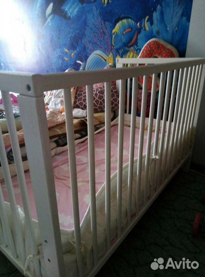 Детская кроватка