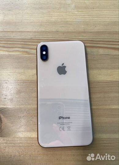 iPhone Xs, 64 ГБ