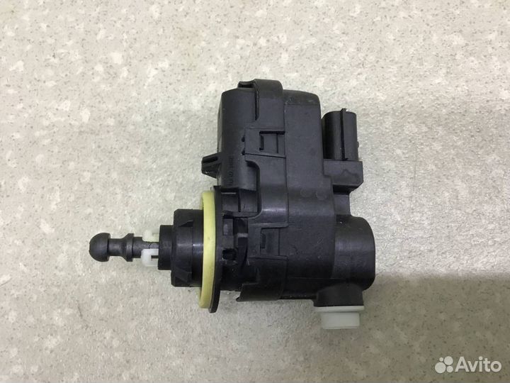 Корректор фар Renault Megane (3) 2009-2016 92001203