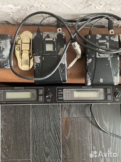 Shure u4d радиостстема с 2 передатчиками u1-ua