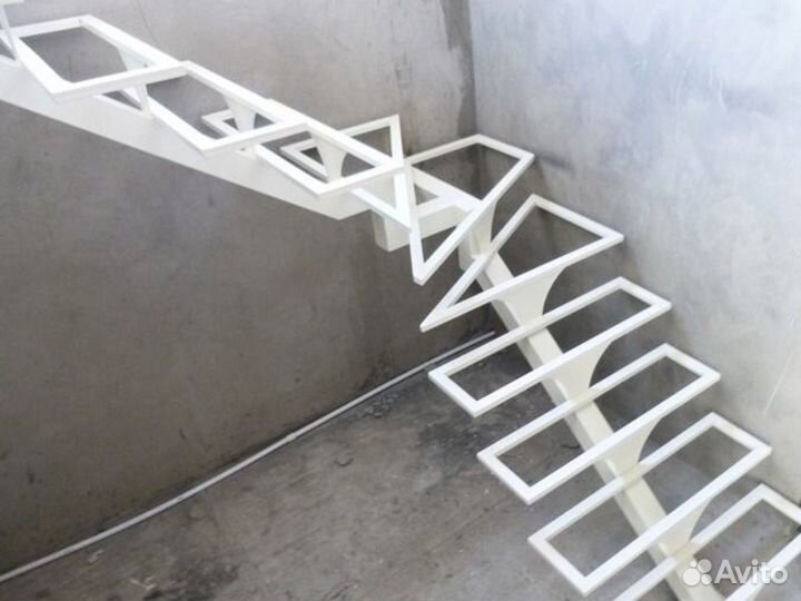 Металлические лестницы