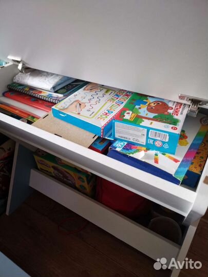 Детская растущая парта со стулом