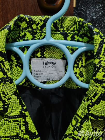 Куртка на девочку