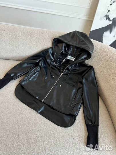 Куртка женская loewe