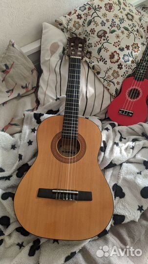 Классическая гитара hohner hc02 уменьшенная