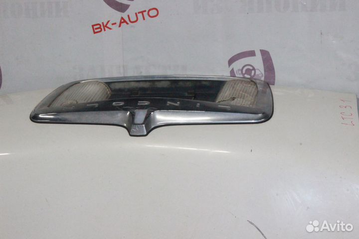 Крышка багажника Lincoln Town Car 3