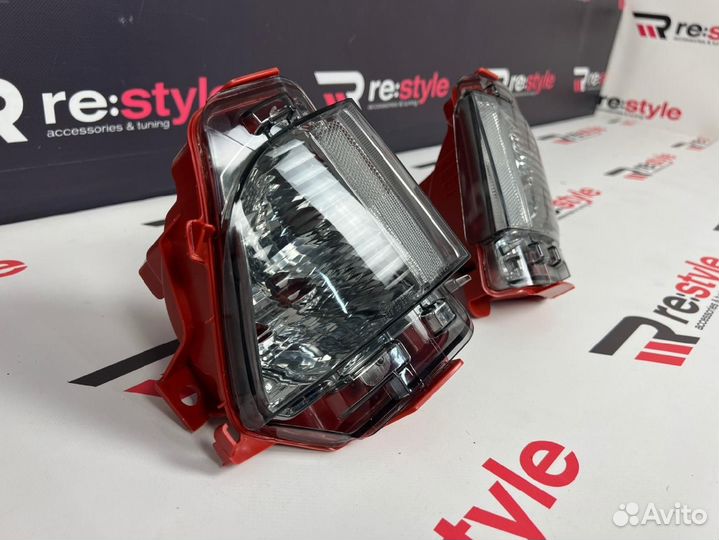 Катафоты Lexus LX570 с 2016 U1610