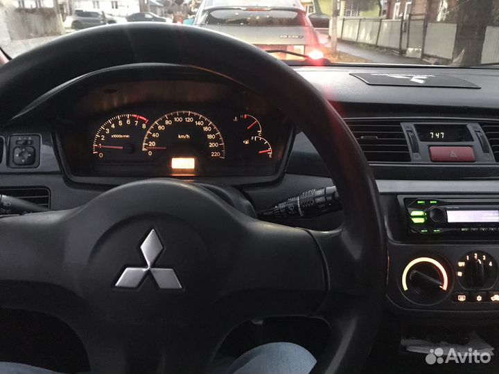 Mitsubishi Lancer 1.6 МТ, 2006, 340 000 км