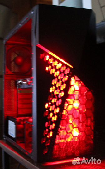 Core i7 / 8гб /SSD / r7 260x