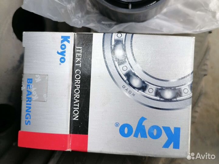 Ролик Renault 8200104754