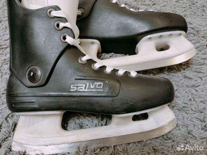 Коньки хоккейные сальво