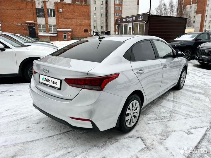 Hyundai Solaris 1.6 AT, 2017, 113 326 км