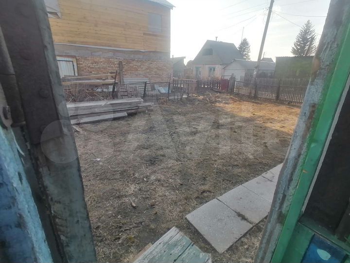 Дача 20 м² на участке 6 сот.