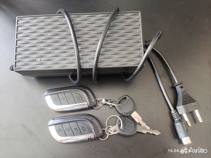 Электровелосипед Minako Monster Black 20 Ah