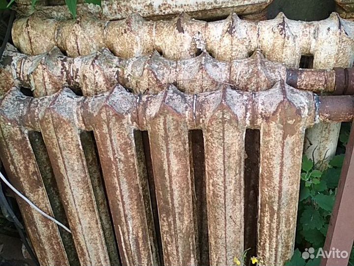 Батарея чугунная