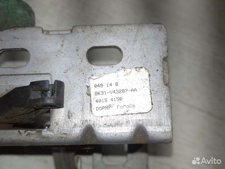 Защелка задней двери Форд Транзит