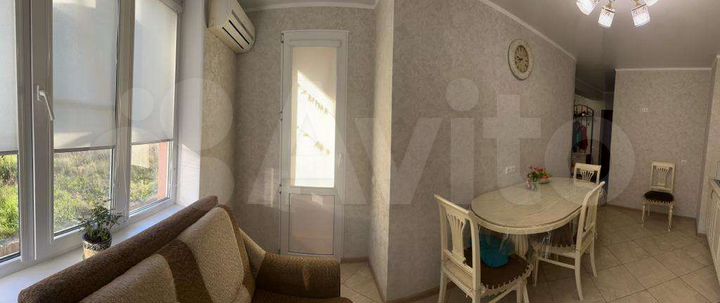 2-к. квартира, 52,2 м², 1/3 эт.