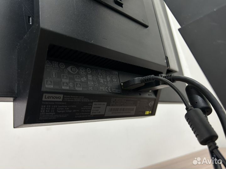 Монитор Lenovo 24 дюйма