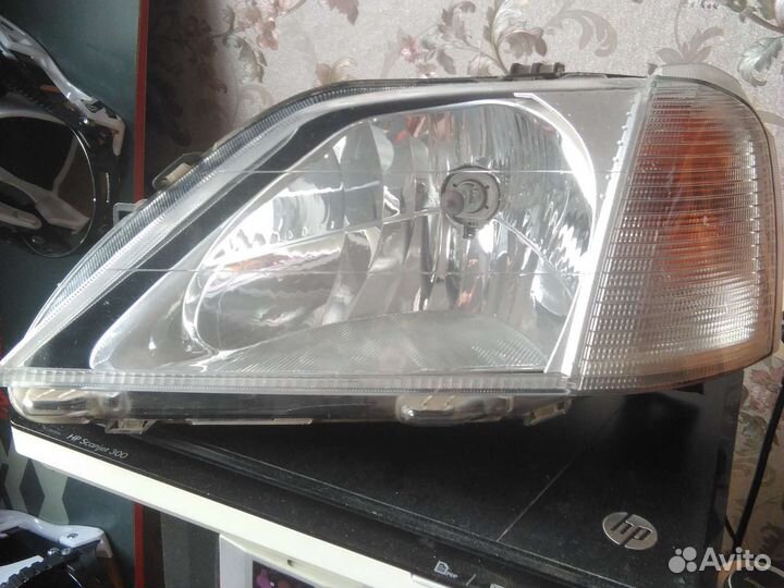 Фара Renault Logan 1 (2005-2008)