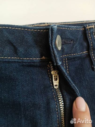 Джинсовые женские шорты GAP